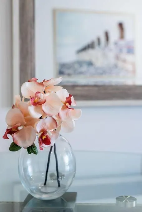 City Oasis // Broadbeach Gold Coast Holiday home